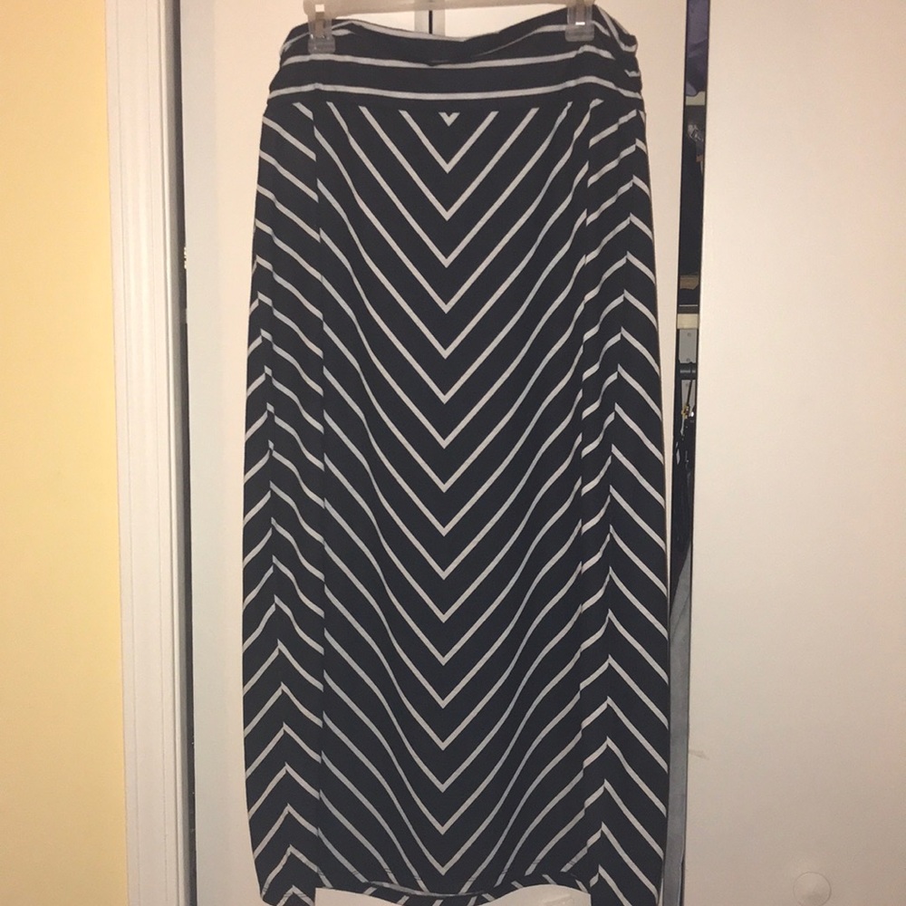 Faded Glory Black and White Striped Maxi Skirt